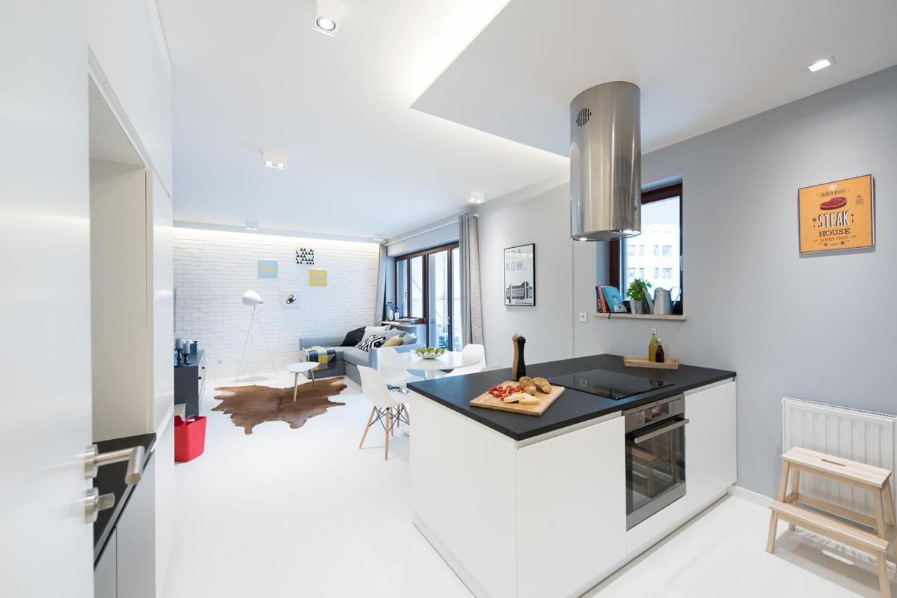 Premium Apartment For Old Town & Jewish Quarter - Balcony Plus Pool Onsite Cracóvia Exterior foto